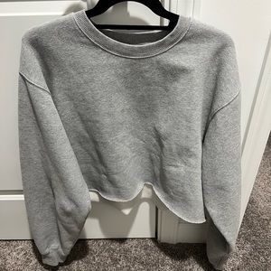 Aritzia TNA Cozy Fleece Perfect Cropped Sweatshirt